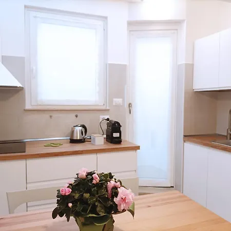 Casa Di Anna - Relax In Un Paesaggio Suggestivo *