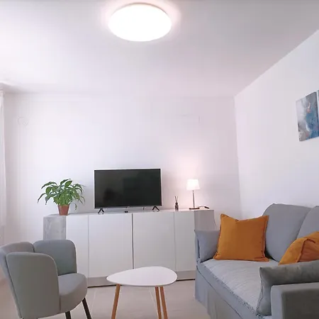 Casa Di Anna - Relax In Un Paesaggio Suggestivo Apartment
